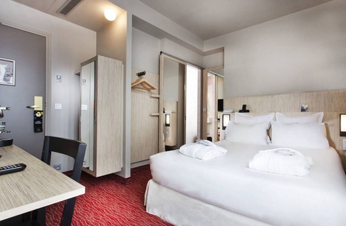 Saint-Vincent-de-Paul Hotel | Libertel Gare Du Nord Suede