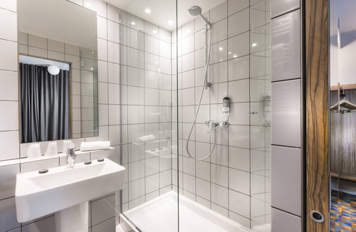 Saint-Vincent-de-Paul Hotel | Libertel Gare Du Nord Suede