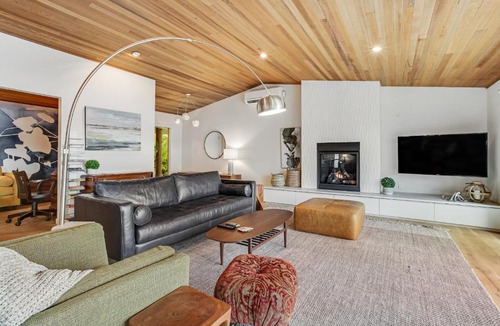 Poulsbo House | Liberty Bay Beach House