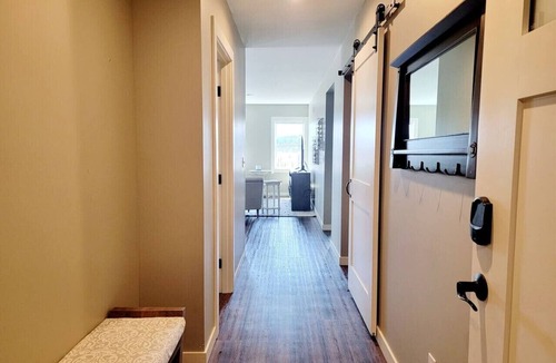 Poulsbo Apartment | Liberty Bay Loft, Water views!