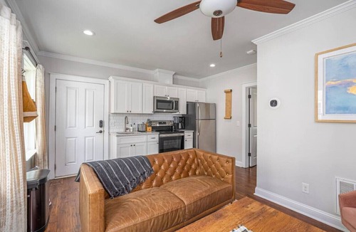 Beach Institute Apartment | Liberty Carriage