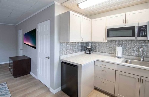 Zephyrhills Hotel | Liberty Hill Executive Inn