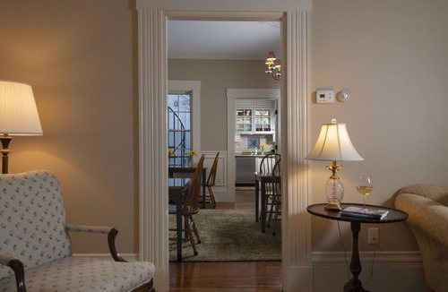 Yarmouth Port Bed & Breakfast | Liberty Hill Inn