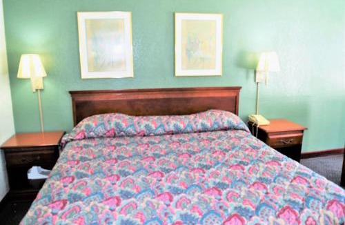 Waynesboro Hotel | Liberty Inn
