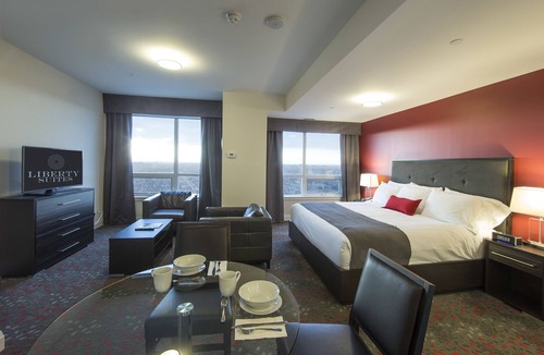 Thornhill Hotel | Liberty Suites Hotel
