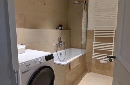 Lechviertel Apartment | LIBORIA I Als Gruppe im Denkmal Augsburgs