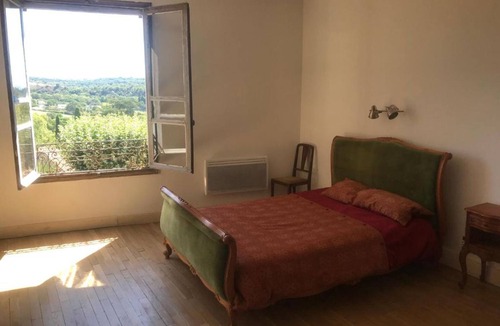 Montolieu Bed & Breakfast | Librairie Abelard