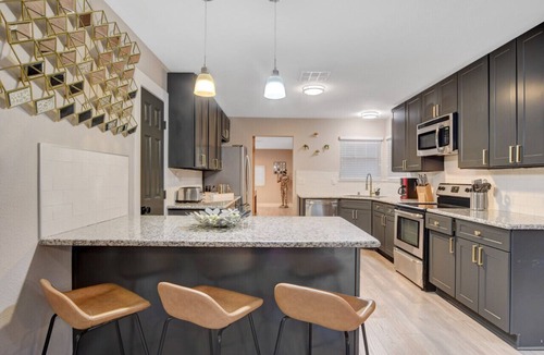 Las Vegas House | Licensed 4BR Vegas Home | Private Pool, Spa & Game Room