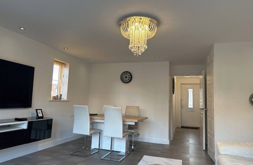 Basingstoke House | Liddle House Haven