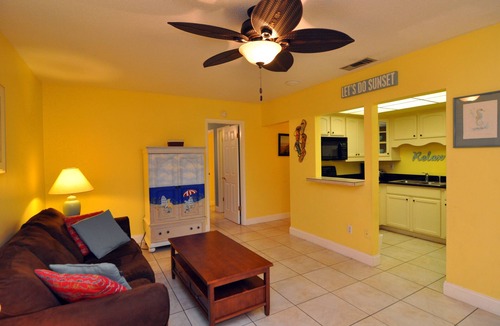 Sarasota Hotel | Lido Islander Inn