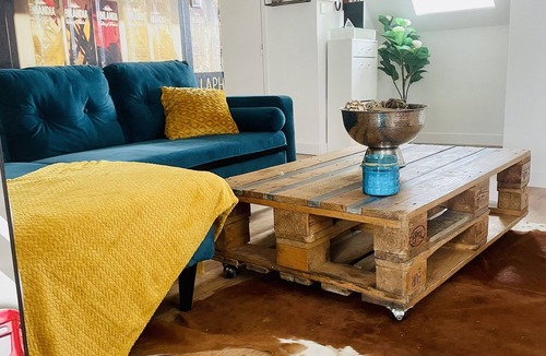 Falaise Apartment | Lidylle de Guillaume