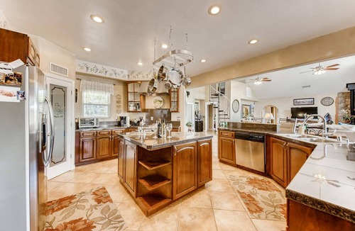 Valley Center House | Life is better by the pool