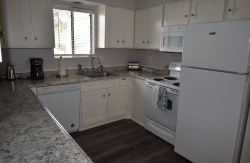 Walden on Lake Conroe Condo | Life is better on Lake Conroe @ 608 in charming Montgomery, TX