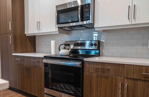 Midland Apartment | Life is easier when it’s comfortable