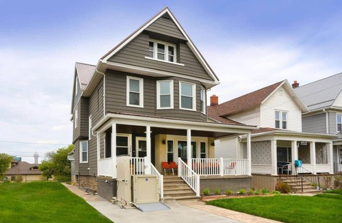 Downtown Niagara Falls House | “Life is Good” | Accessible Stay Near the Falls