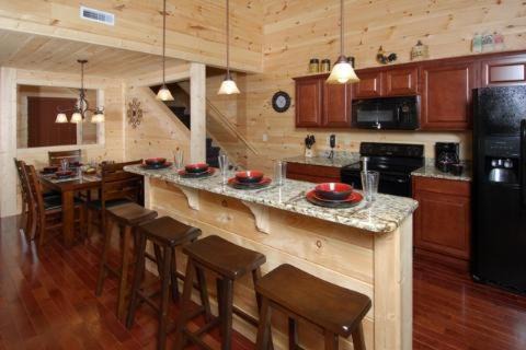Pigeon Forge House | Life Is Good Home
