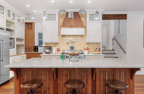 Gruene House | Life is Gruene-Riverfront Luxury-1Mi To GrueneHall