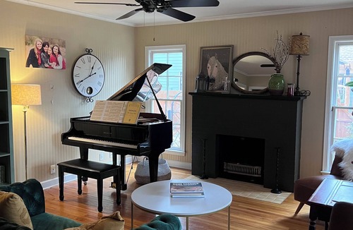 Elk City House | Life on Broadway