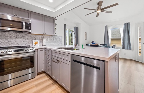 Point Loma Heights House | Life on the Point 3BR