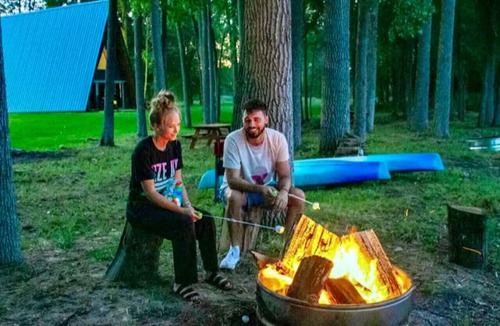 Au Gres Apartment | Life`s a Hoot A-Frame Cabin