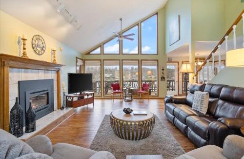 Gravois Mills House | Life's Better At The Lake