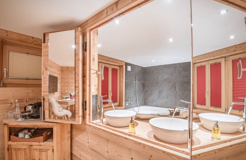 Champery Hotel | Lifestyle Rooms & Suites by Beau-Séjour