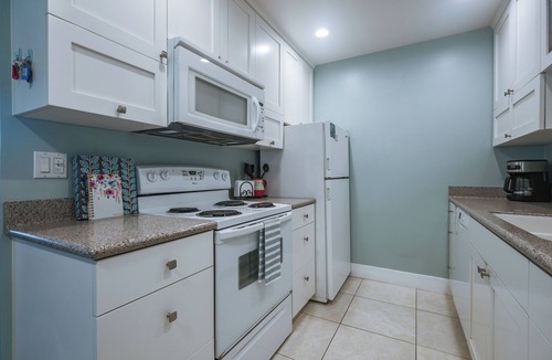 Carlsbad Village Condo | Light and bright beach retreat