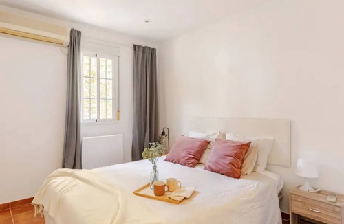 Villa de Vallecas Apartment | Light and color in the Villa