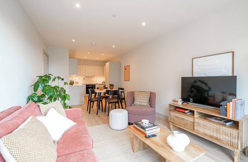 Whittington Apartment | Light and Space Retreat