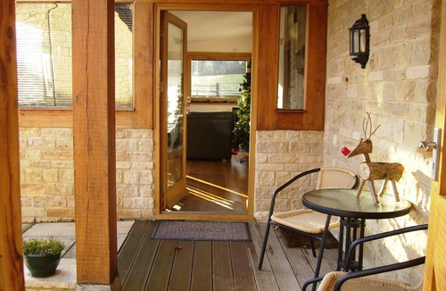 Nailsworth House | Light and spacious barn conversion on working farm in the Cotswolds