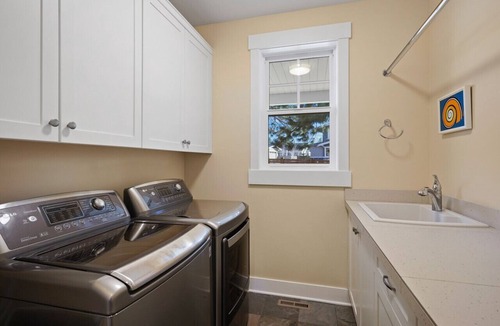 Bend House | Light, Bright and Spacious Home in Premier Northwest Crossing