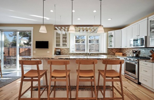 Bend House | Light, Bright and Spacious Home in Premier Northwest Crossing