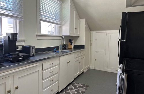 Fairmount Park House | Light & Bright Seattle Duplex House