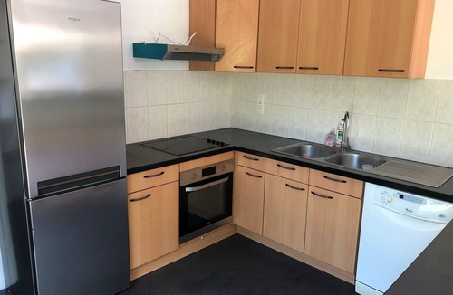 La Balme-de-Sillingy House | Light-filled cottage