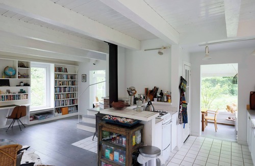 New Marlborough Cottage | Light-filled cottage