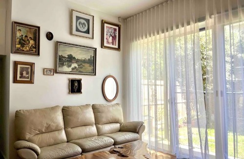 Fitzroy North House | Light Filled Inner City Home Convenient Parking