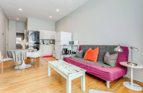 Bickford Park Apartment | Light Filled Little Italy Suite w/Private Garden