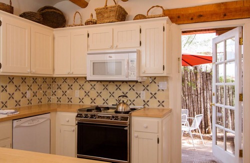 Historic Eastside House | Light Filled, Spacious Casita~Walk to Downtown & Mountain Views