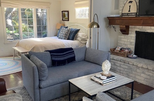 Golden Rectangle House | Light-filled Home Steps from Ocean Ave & Beach - OPEN CAR WEEK