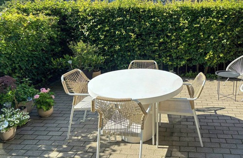 Amager Apartment | Light flat five minutes from Amager Beach