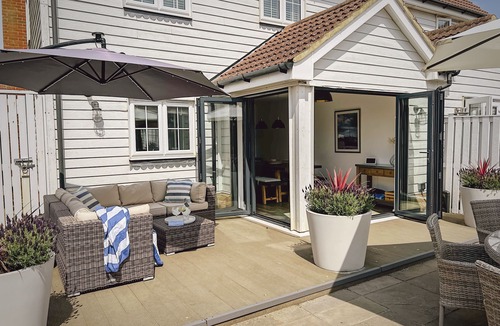 Camber Cottage | Light House Camber Sands