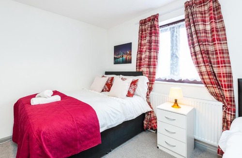Becontree House | Lighthouse in Dagenham