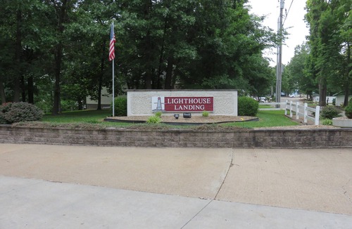 Lakeland Condo | Lighthouse Landing 2BR/2BA Beautifully Updated Lakefront Condo with Heated Pool