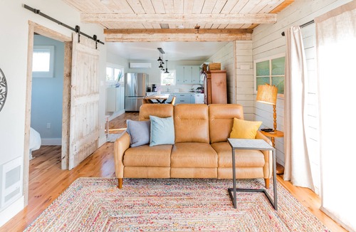 Indian Harbour House | Lighthouse Lane Cottages