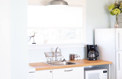 Indian Harbour House | Lighthouse Lane Cottages