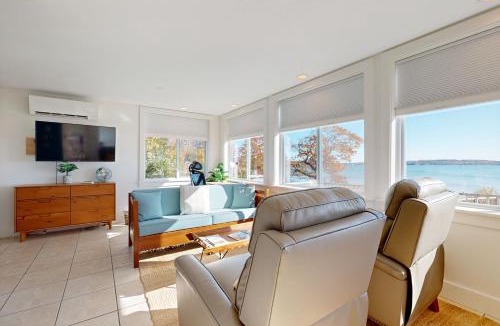 Rockland House | Lighthouse Lookout