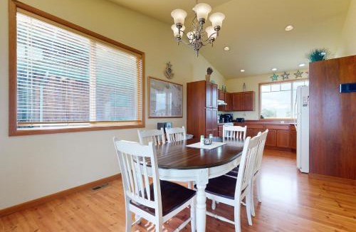 Sequim House | Lighthouse Manor