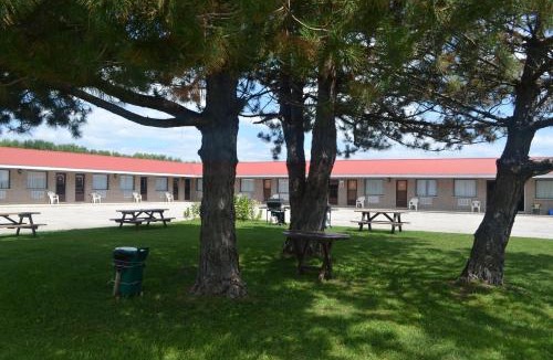 Formosa Hotel | Lighthouse Motel