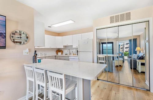 Caine Woods Villa | Lighthouse Point Villas
