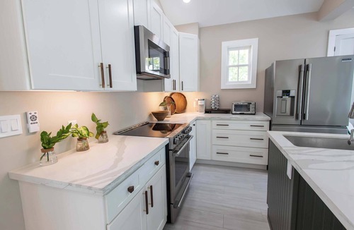 Old Town House | Lighthouse Suites Collection